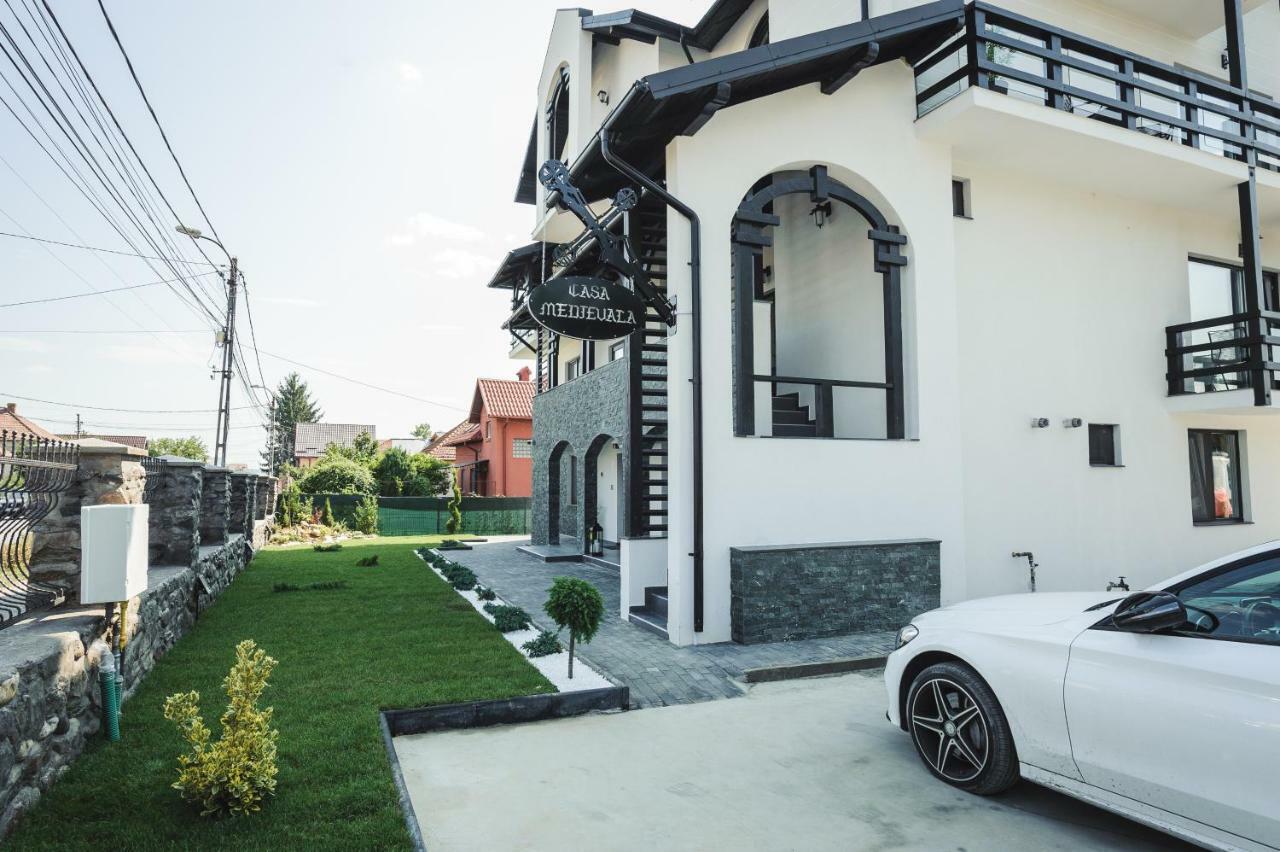 בית הארחה Boutique Casa Medievala קורטאה דה ארגס